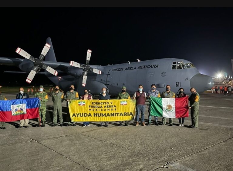 Llega ayuda de México a Haití