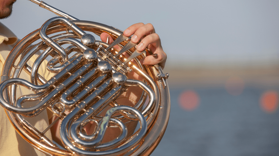 Los instrumentos musicales más difíciles de tocar - ADR Networks