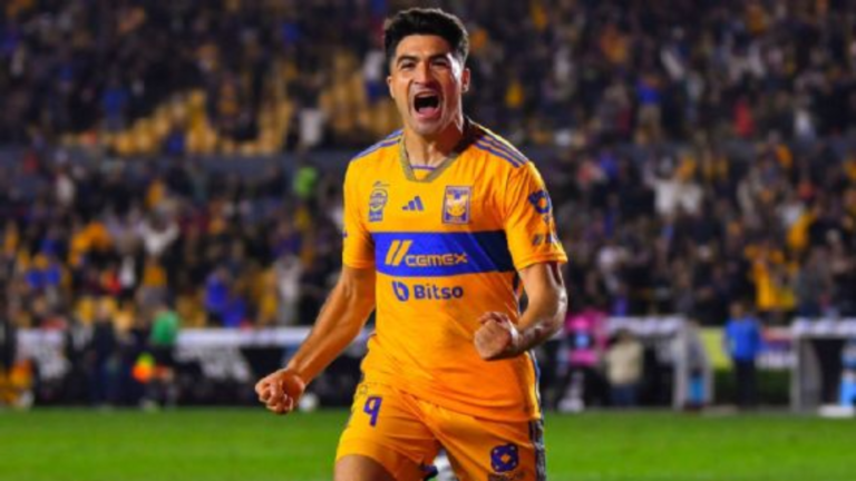 ‘Nico’ Ibáñez: En Busca de la Historia, Podría Ser el Primer Tricampeón en Torneos Cortos de la Liga MX