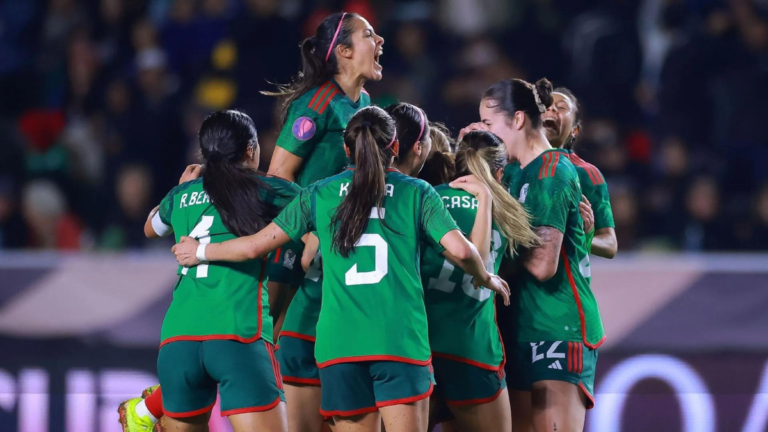 ¡Choque de Titanes en la Copa Oro W! México vs Brasil en las Semifinales: ¿Quién Dominará?