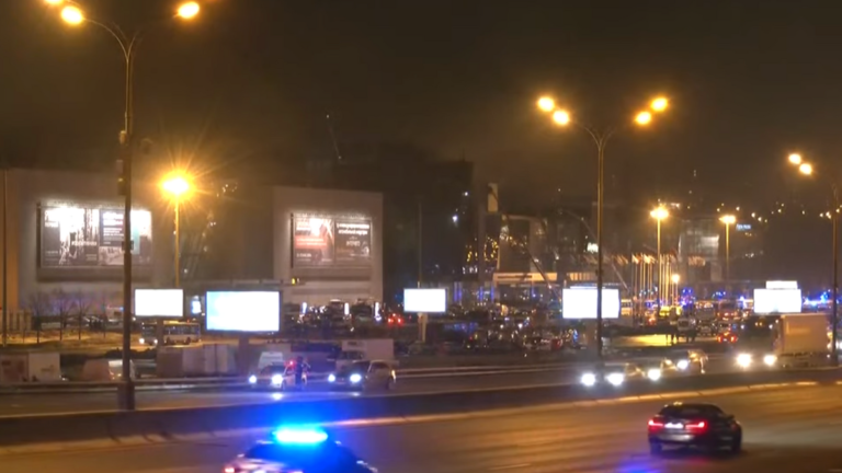 Se adjudica el Estado Islámico Ataque en Sala de Conciertos Cerca de Moscú
