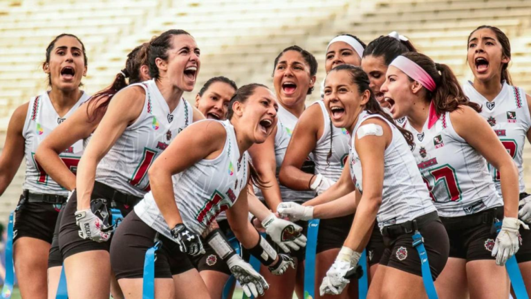 “El Ascenso de la Tocho Bandera Femenil: Empoderamiento a través del Deporte”
